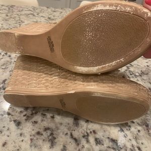 Tuscany by Easy Street made in Italy Womens Wedge